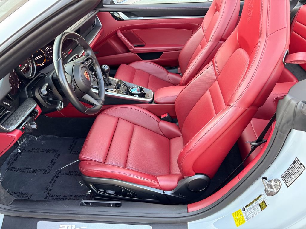 Used 2021 Porsche 911 Carrera S RWD image 19