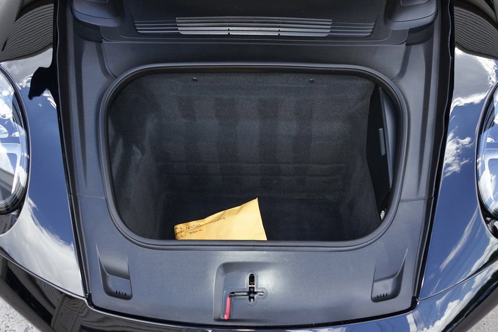 Used 2022 Porsche 911 Carrera image 27