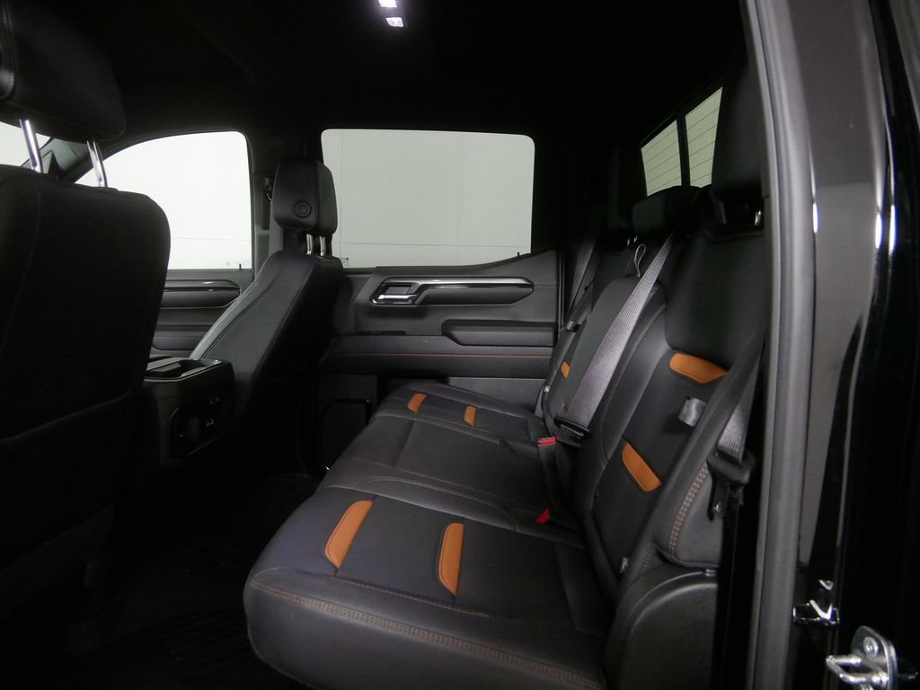 Used 2024 GMC Sierra 1500 AT4 w/ AT4 Premium Package AWD/4WD image 19