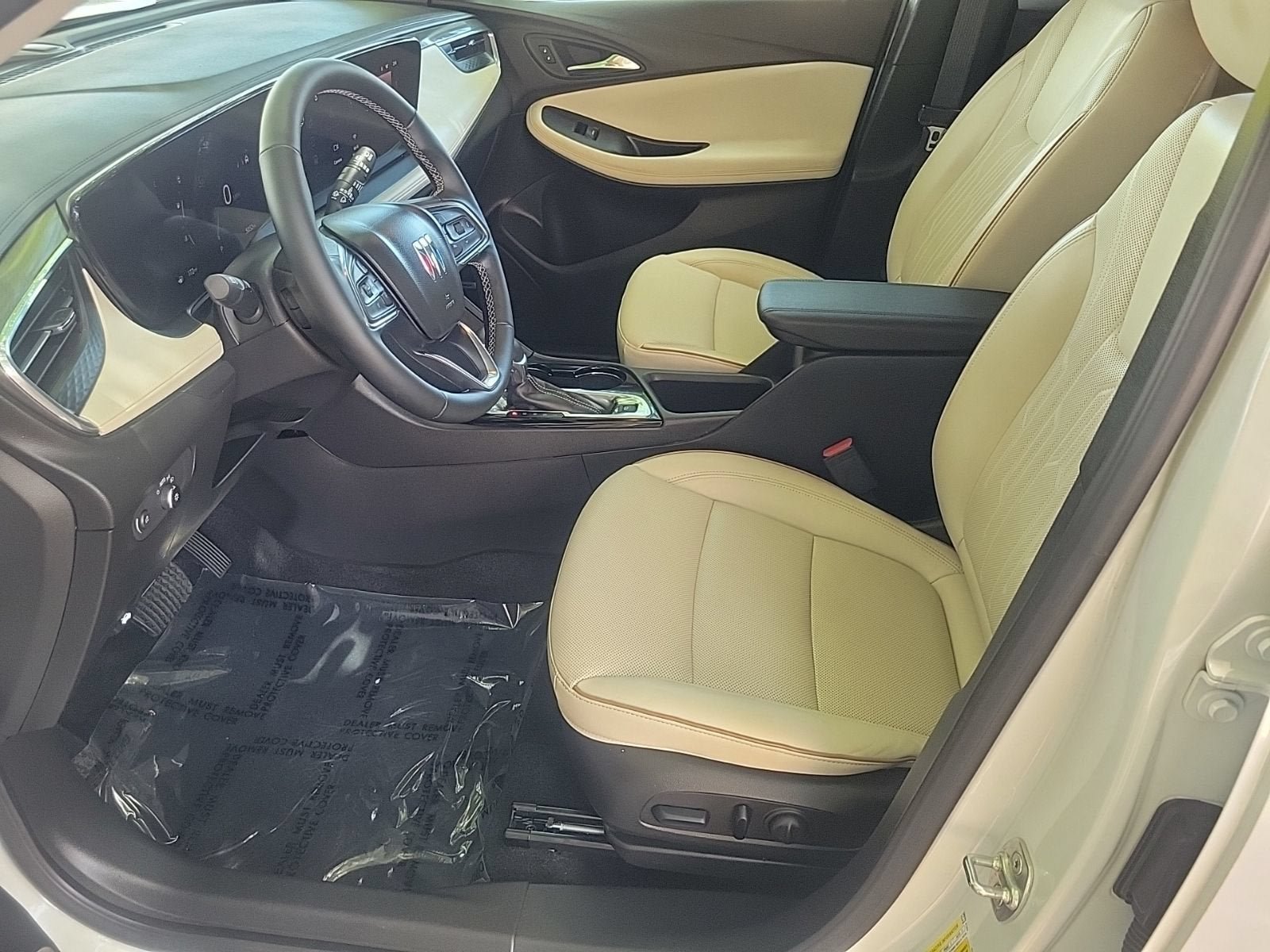 Used 2024 Buick Encore GX Avenir w/ Avenir Technology Package FWD image 11