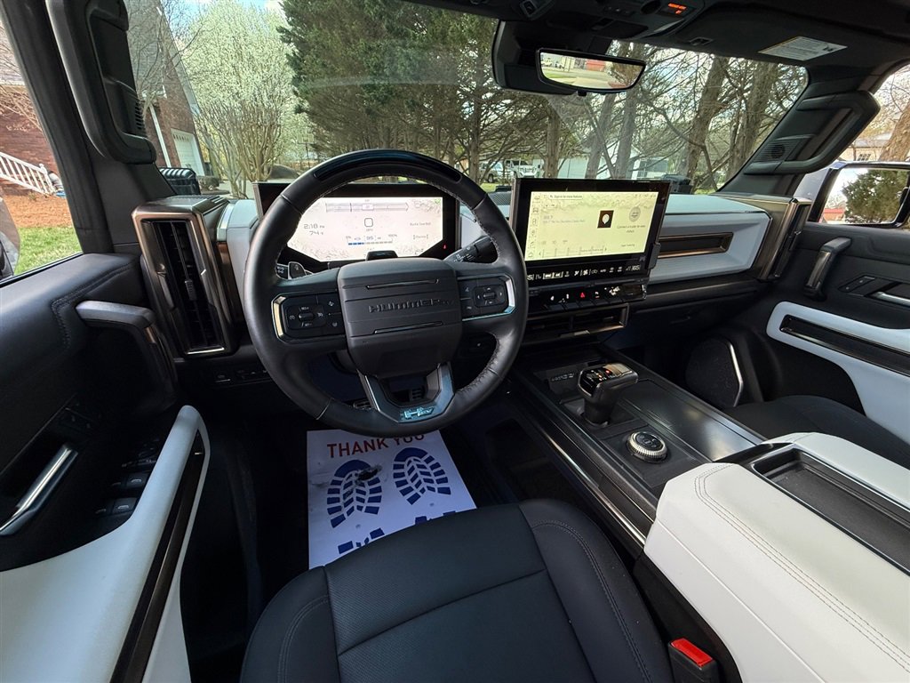 Used 2024 GMC Hummer EV 3X w/ LPO, Illumination Package image 60