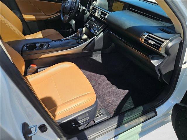 Used 2014 Lexus IS 350 w/ Navigation Package image 21