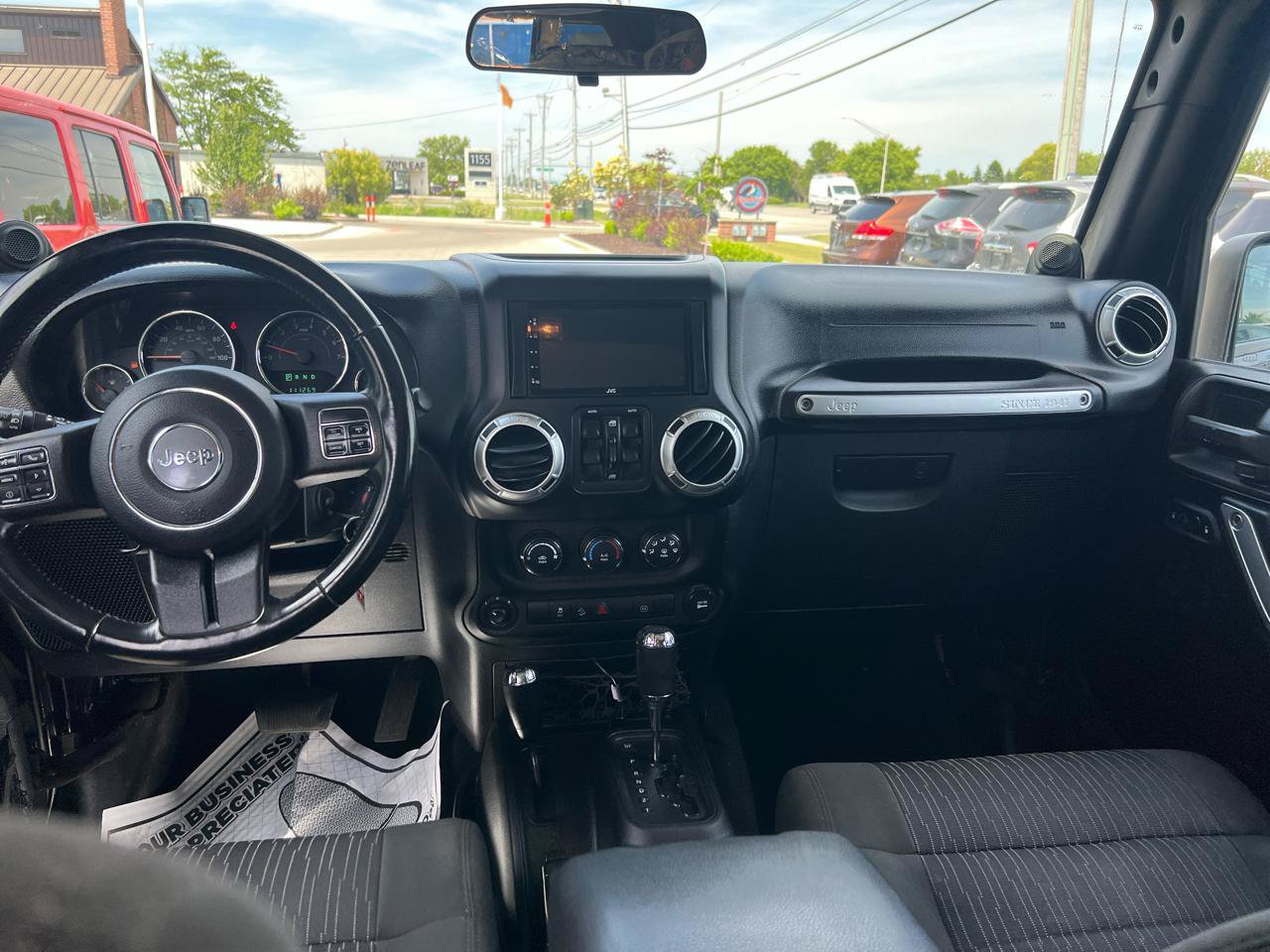 Used 2011 Jeep Wrangler Unlimited Sahara w/ Connectivity Group AWD/4WD image 15
