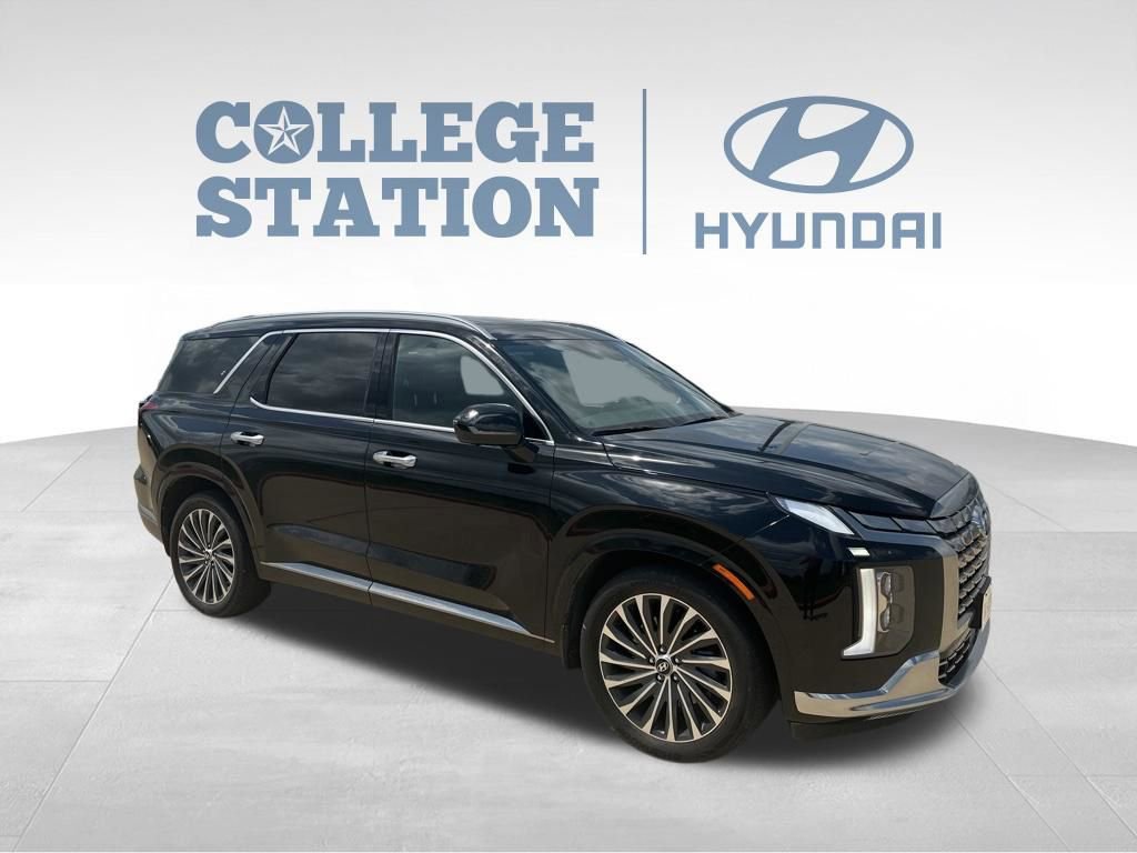 Used 2023 Hyundai Palisade Calligraphy w/ Winter Package AWD/4WD image 5