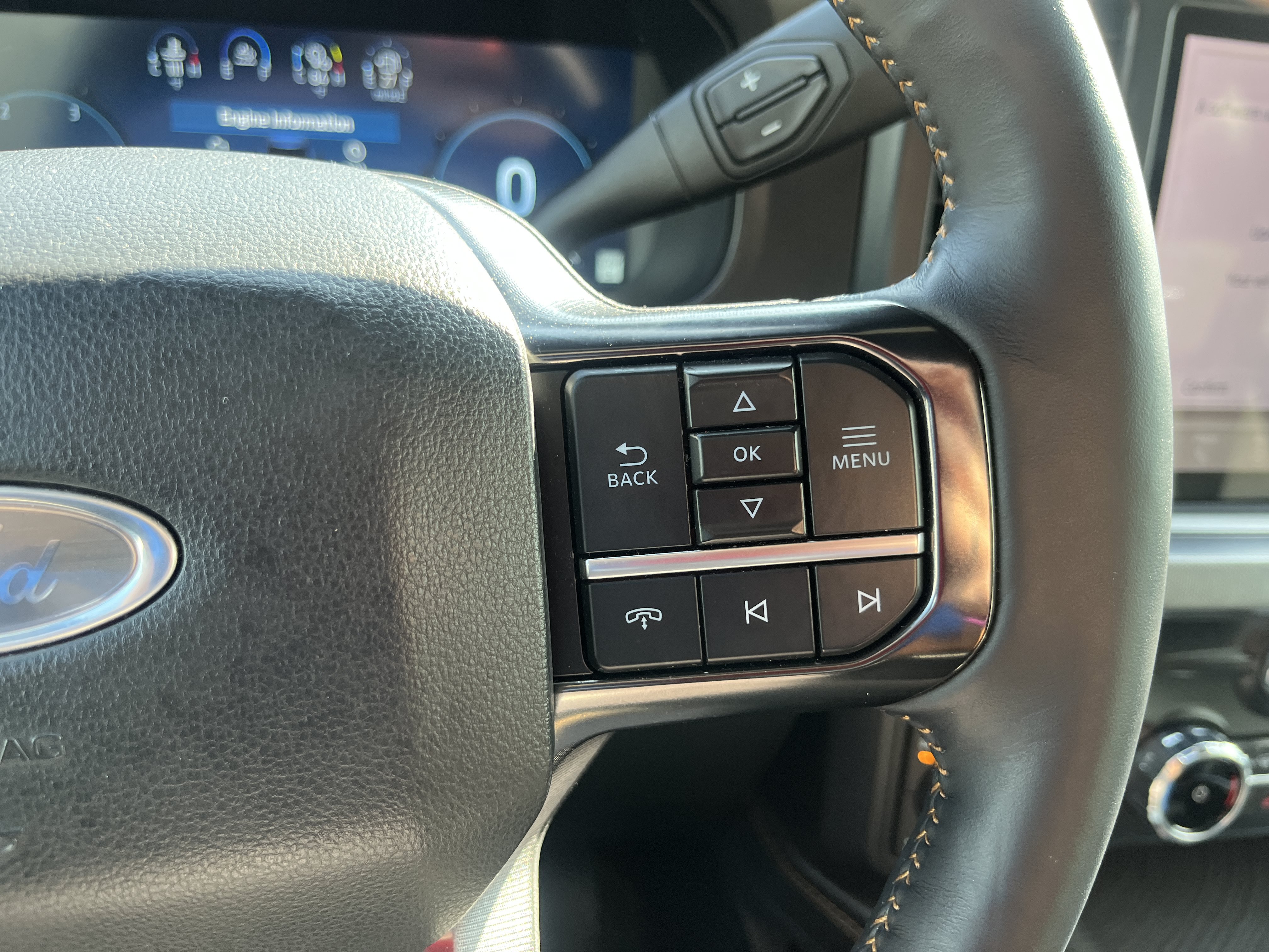 Used 2024 Ford F250 Platinum AWD/4WD image 21