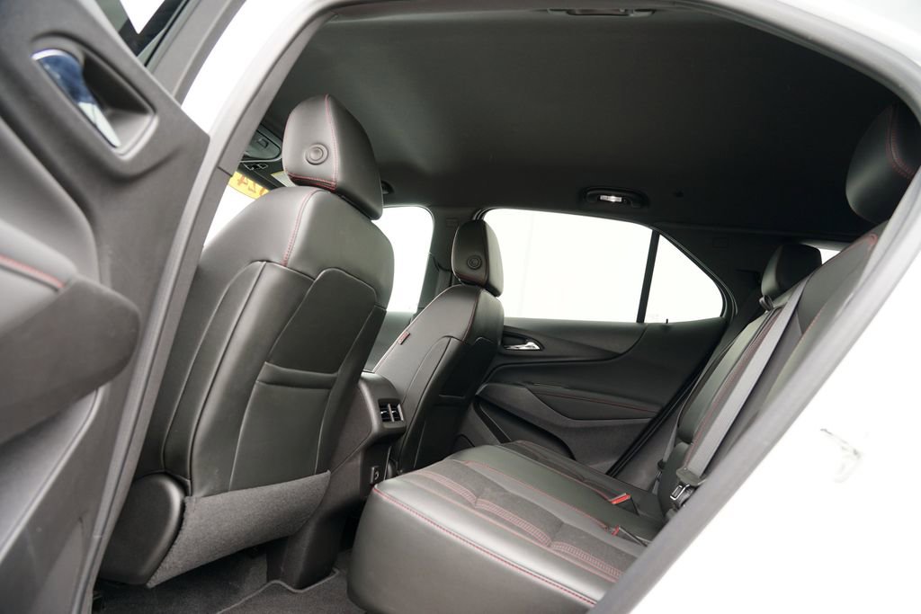 Certified 2024 Chevrolet Equinox RS image 18