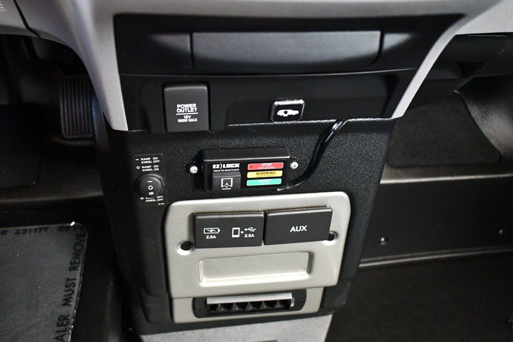 Used 2019 Honda Odyssey EX image 64
