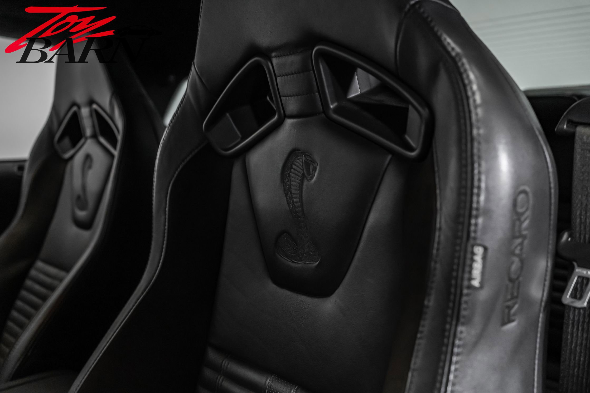 Used 2014 Ford Mustang Shelby GT500 w/ Equipment Group 821A image 25