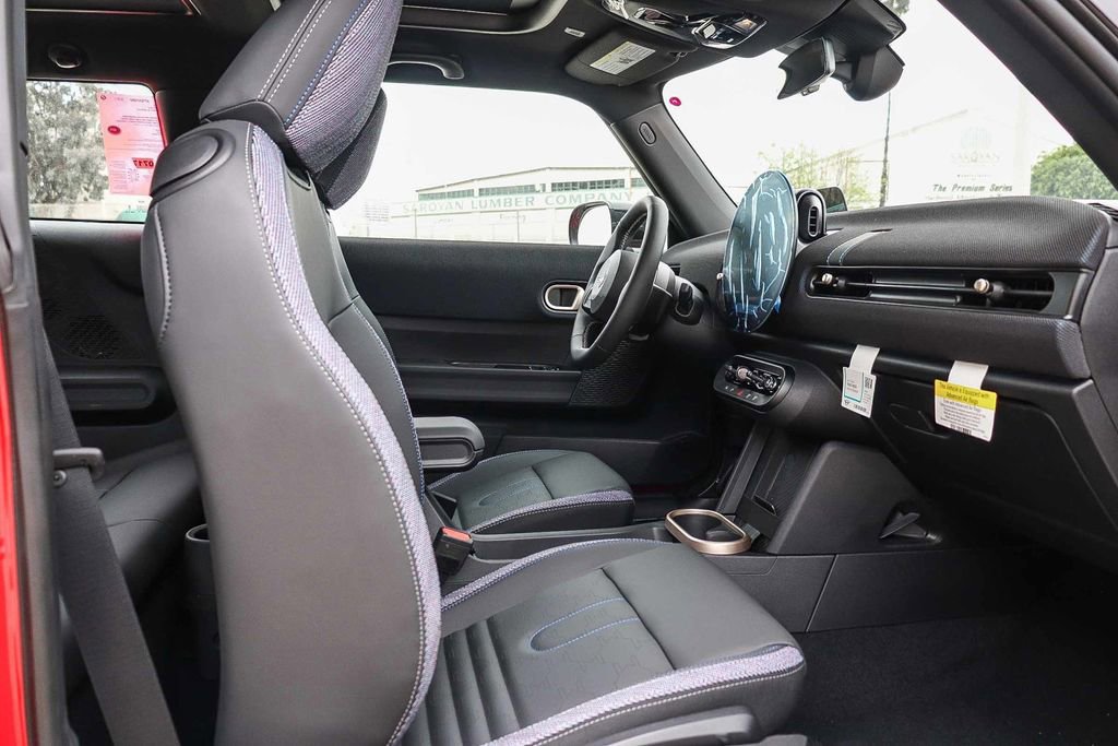 New 2026 MINI Cooper 2-Door Hardtop image 17