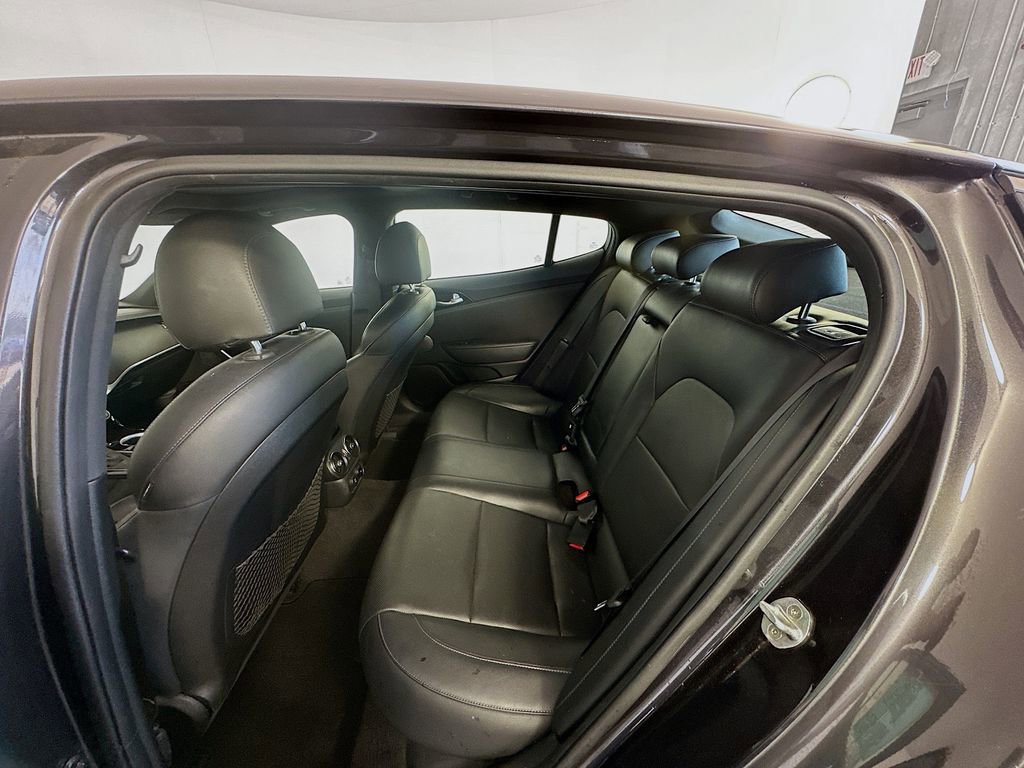 Used 2020 Kia Stinger GT-Line w/ Sun & Sound Package image 25