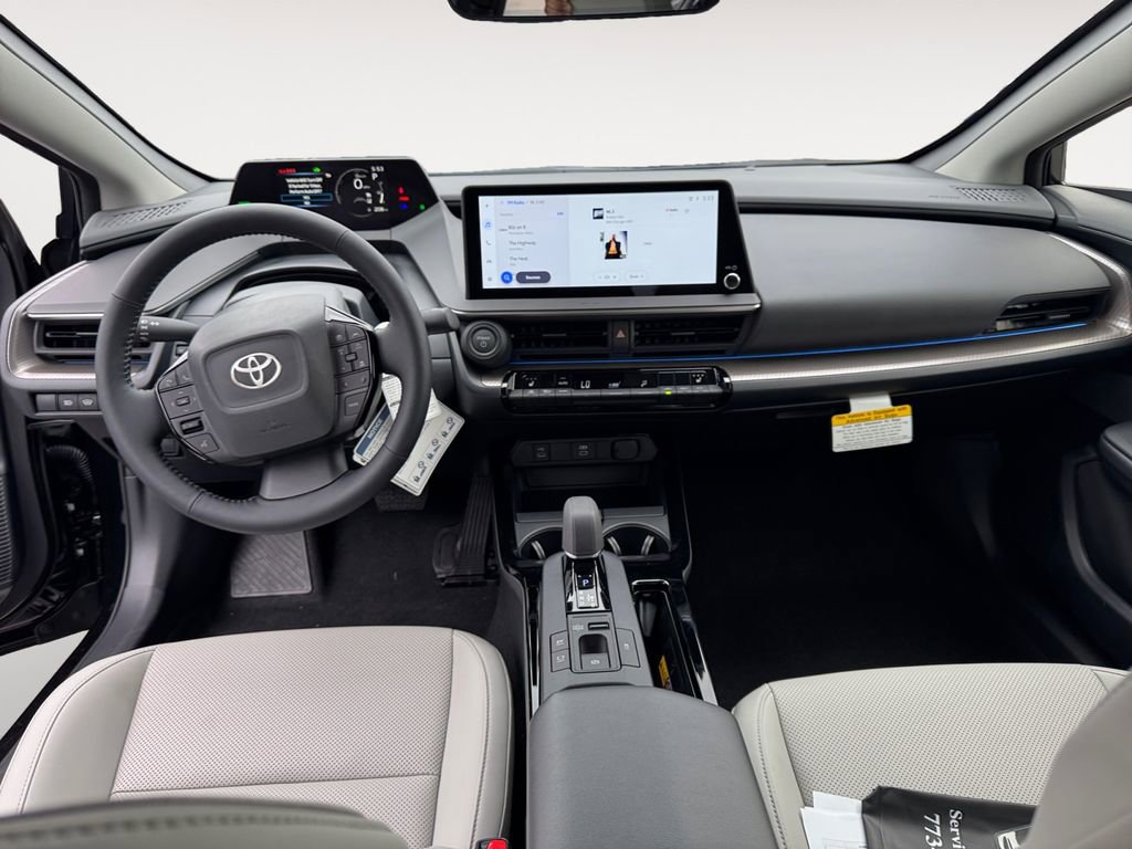 New 2025 Toyota Prius XLE image 10