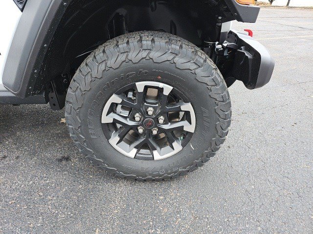 New 2026 Jeep Wrangler Rubicon w/ Technology Group image 10