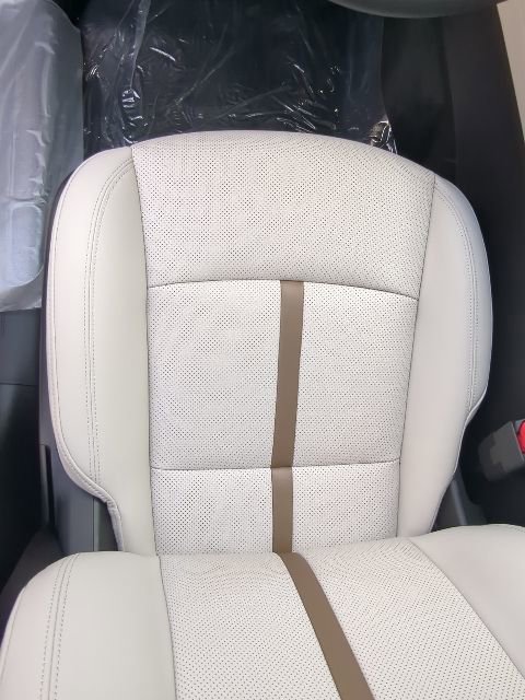 New 2026 MAZDA CX-90 Plug-In Hybrid w/ Premium Plus AWD/4WD image 11