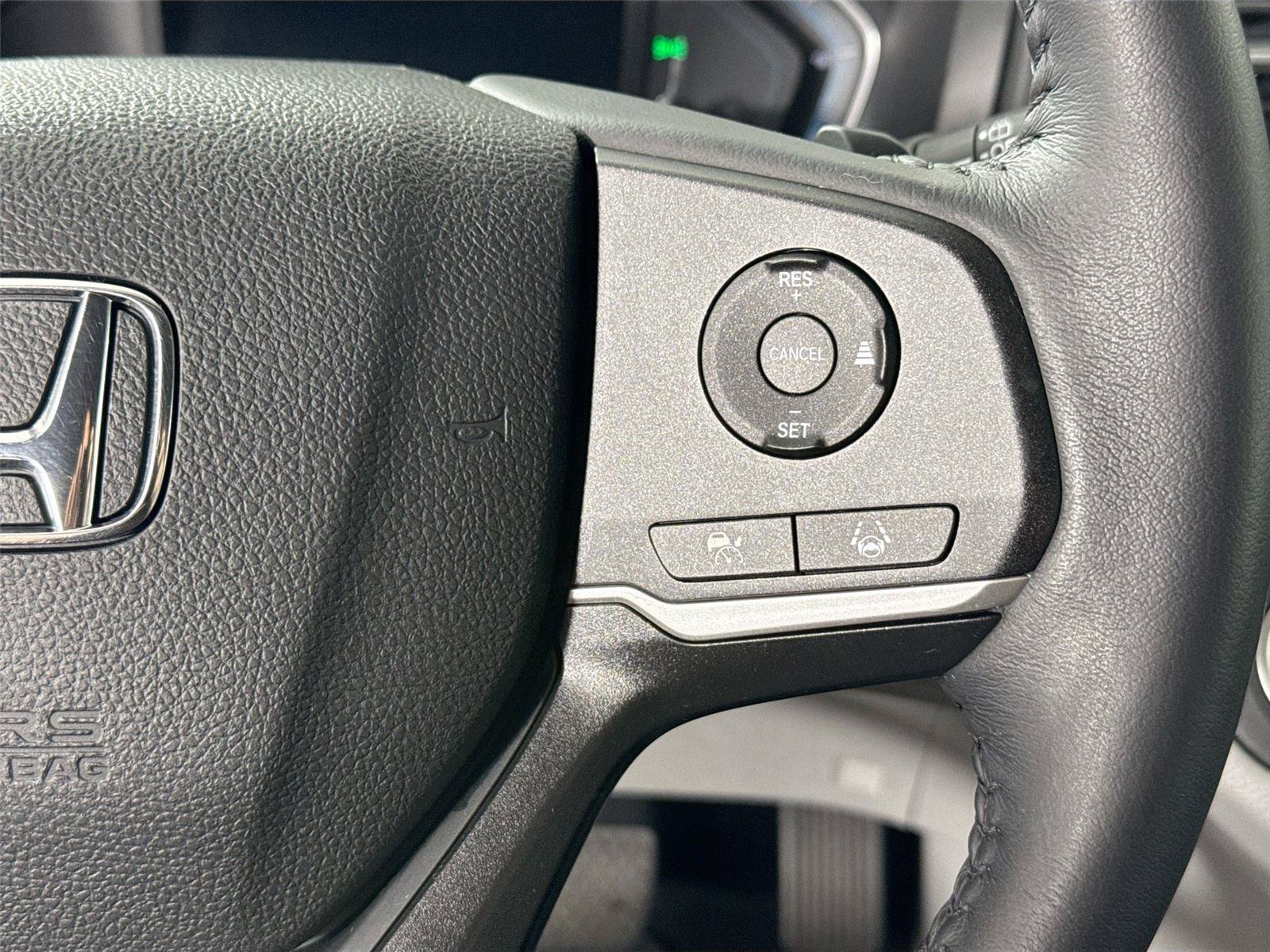 Used 2023 Honda Odyssey EX-L image 18