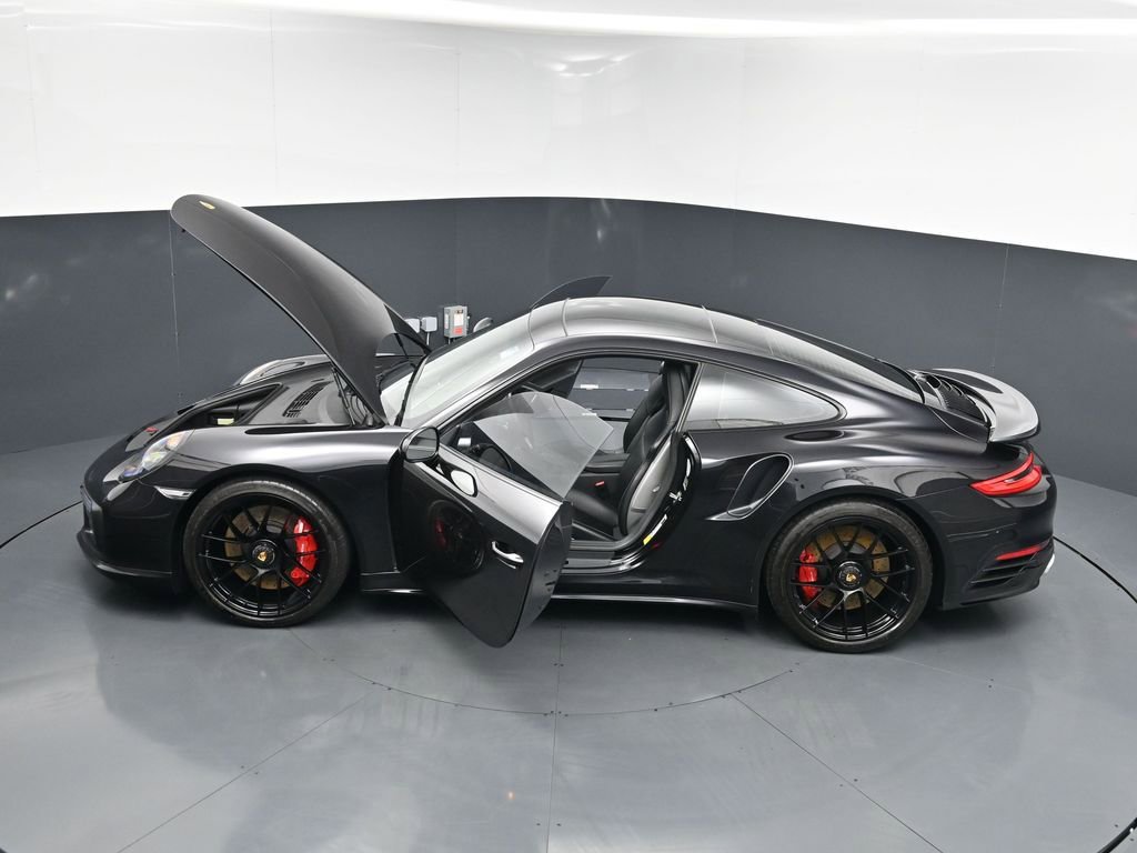 Certified 2019 Porsche 911 Turbo AWD/4WD image 31