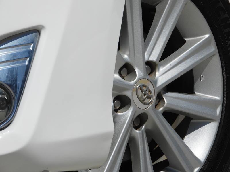 Used 2012 Toyota Camry XLE FWD image 5