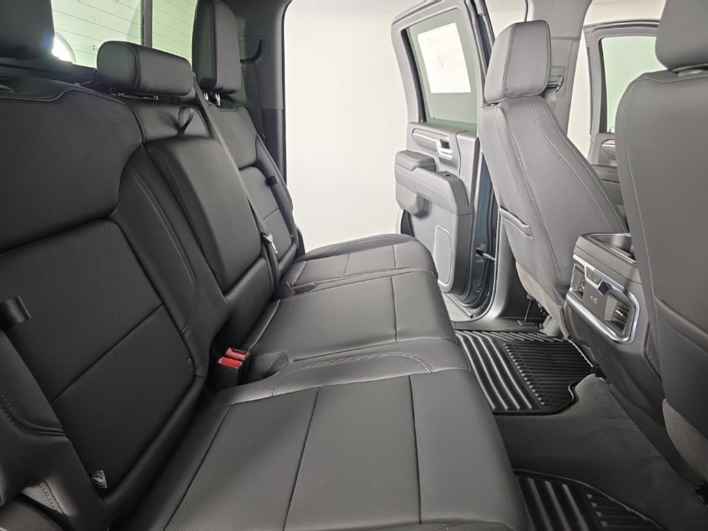 New 2026 Chevrolet Silverado 2500 LTZ w/ LTZ Convenience Package image 36