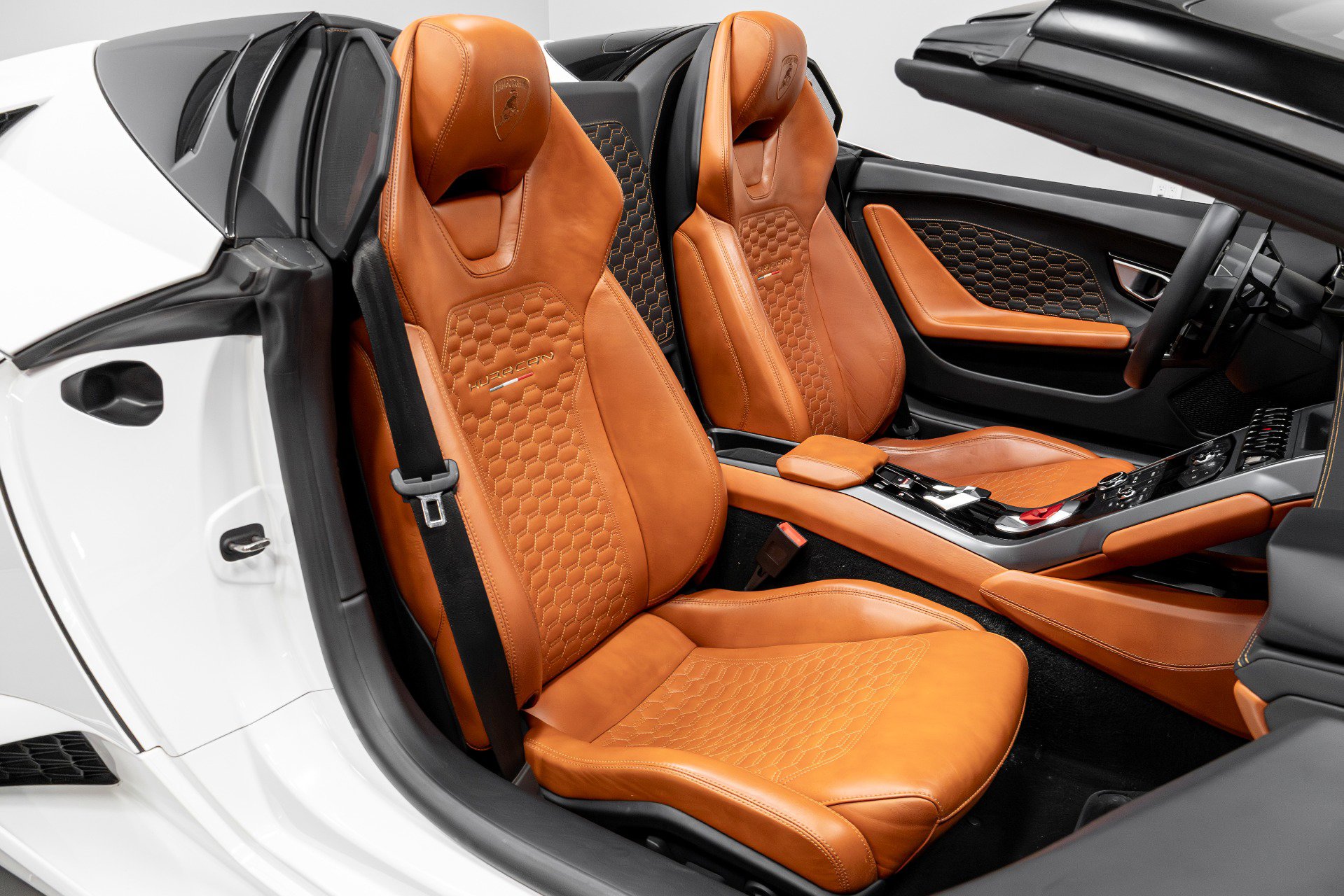 Used 2019 Lamborghini Huracan LP 580-2 image 21