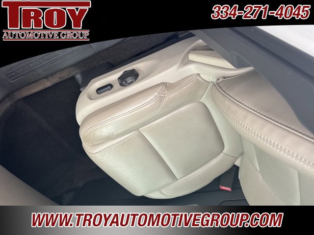 Used 2013 Ford Explorer XLT image 24