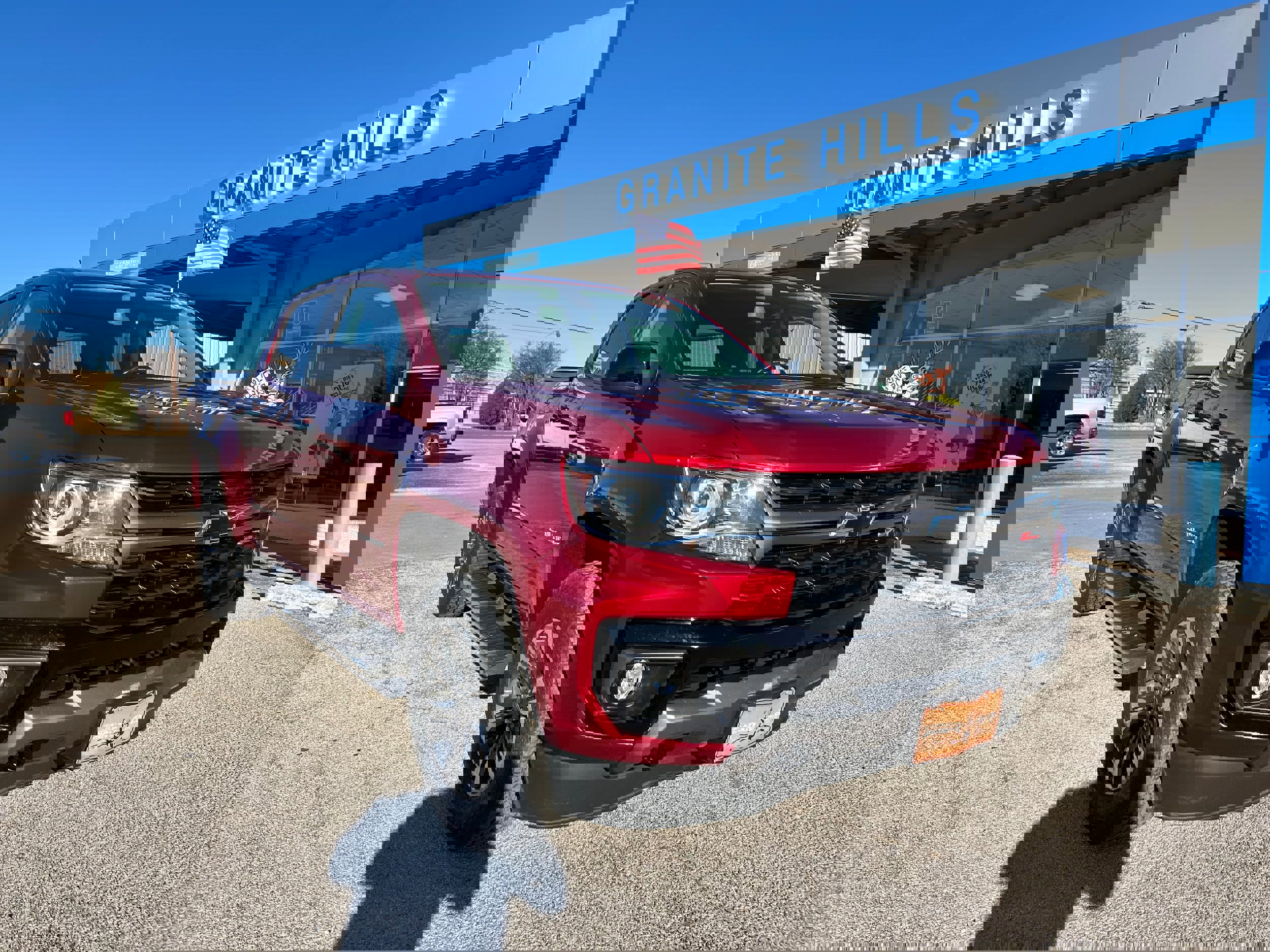 Used 2021 Chevrolet Colorado Z71 image 1