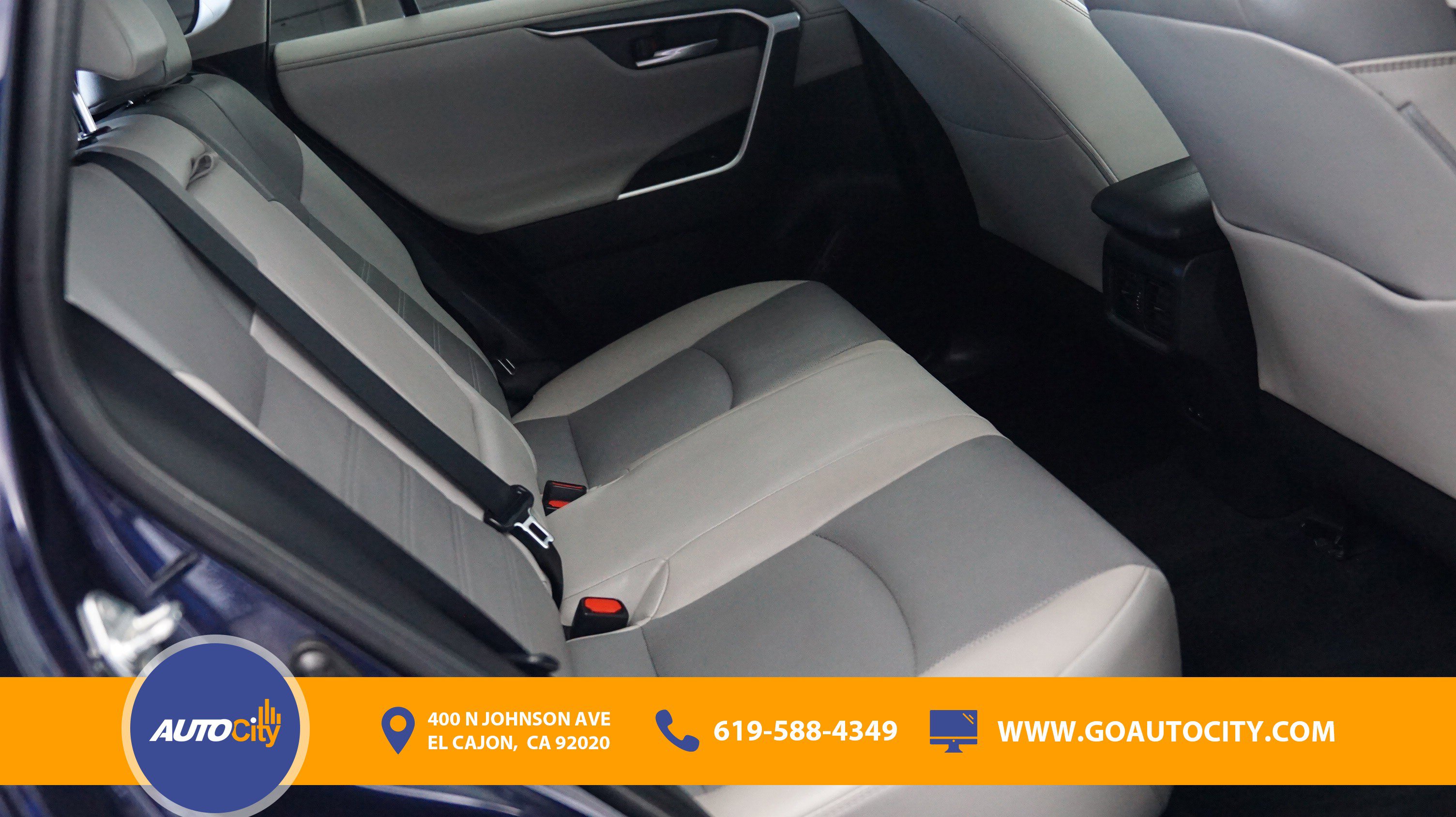 Used 2022 Toyota RAV4 Limited FWD image 12