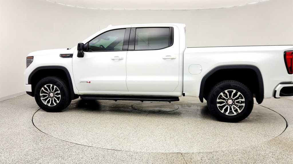 Used 2023 GMC Sierra 1500 AT4 AWD/4WD image 8