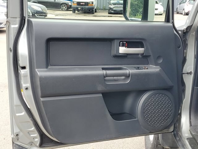 Used 2012 Toyota FJ Cruiser 4WD w/ Convenience Pkg image 7