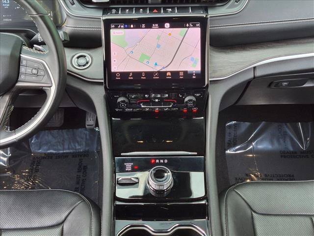 Used 2021 Jeep Grand Cherokee L Limited w/ Luxury Tech Group II AWD/4WD image 15