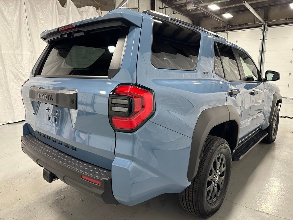 Used 2025 Toyota 4Runner SR5 image 7