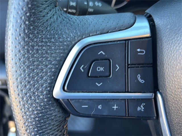 Used 2024 Toyota Sienna XLE Woodland Edition image 21