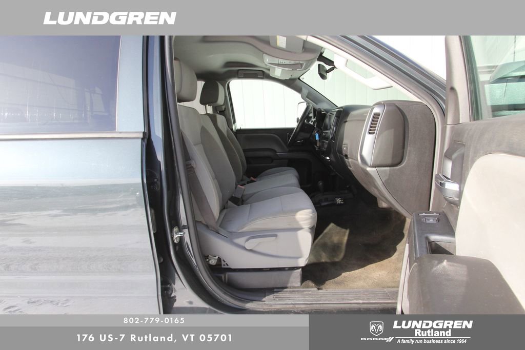 Used 2018 Chevrolet Silverado 2500 W/T w/ WT Convenience Package image 11