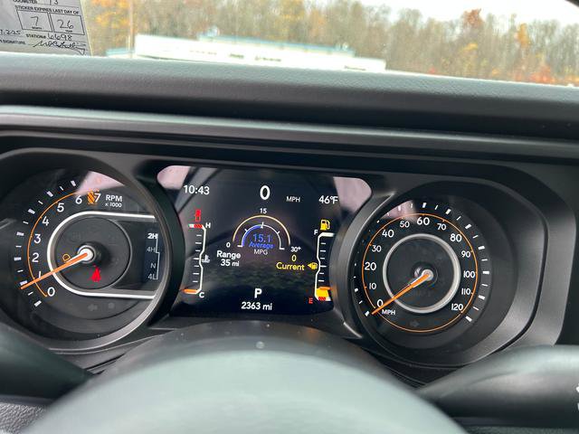 New 2025 Jeep Gladiator High Tide image 17