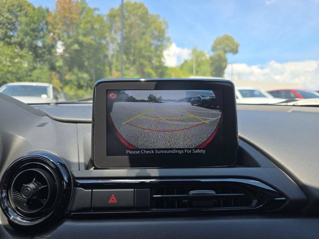 Certified 2022 MAZDA MX-5 Miata Club RWD image 21