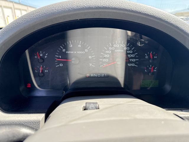Used 2006 Ford F150 XLT AWD/4WD image 17