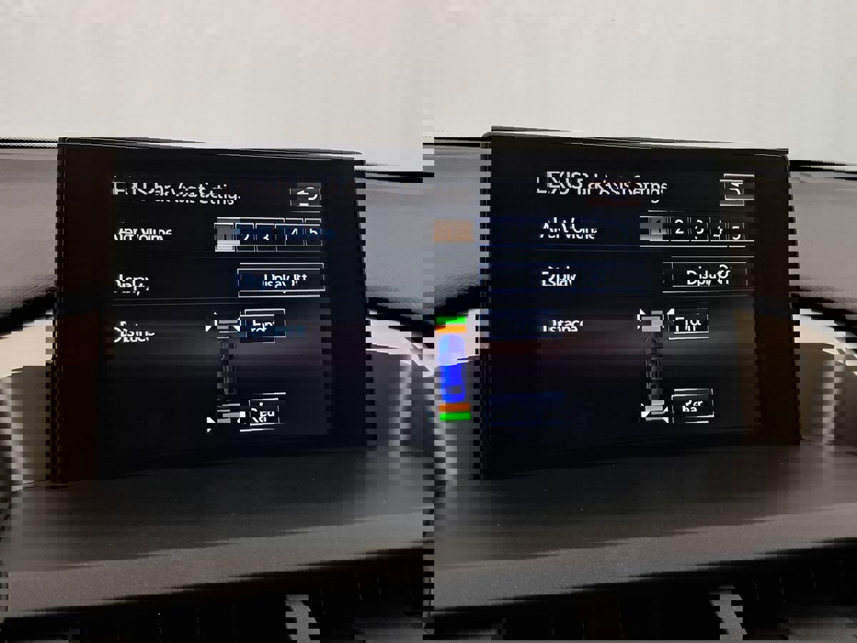 Used 2016 Lexus NX 300h AWD image 23