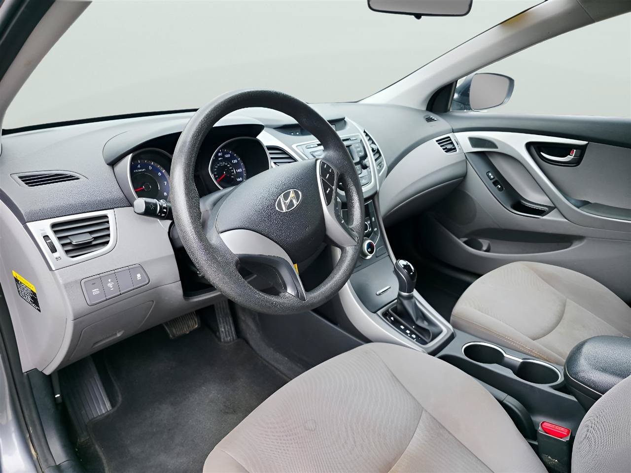 Used 2016 Hyundai Elantra SE FWD image 7