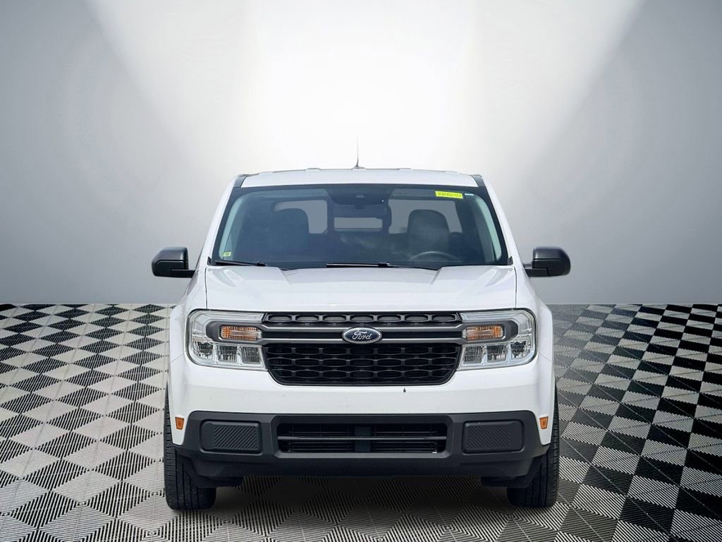 Used 2022 Ford Maverick XLT FWD image 2