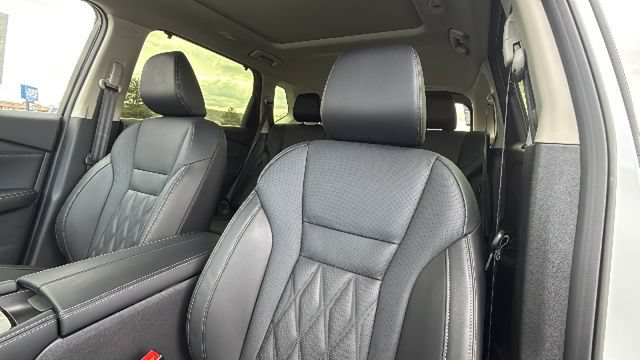 New 2026 Nissan Rogue Platinum w/ Platinum Premium Package AWD/4WD image 11