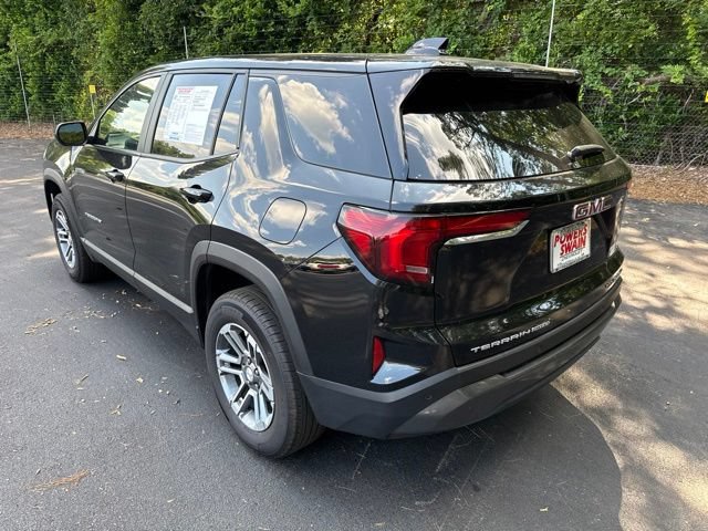 Used 2025 GMC Terrain Elevation AWD/4WD image 3
