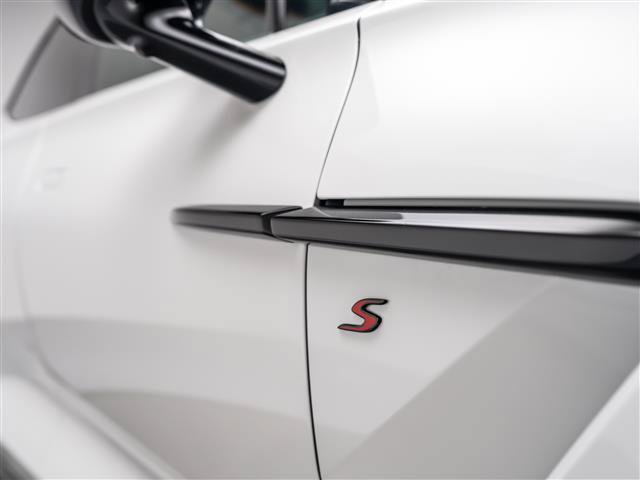 New 2026 Aston Martin DBX 707 AWD/4WD image 16