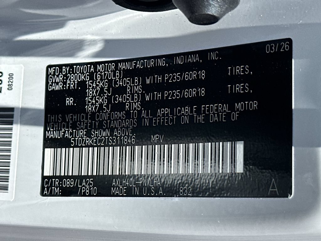 Used 2026 Toyota Sienna Limited FWD image 22
