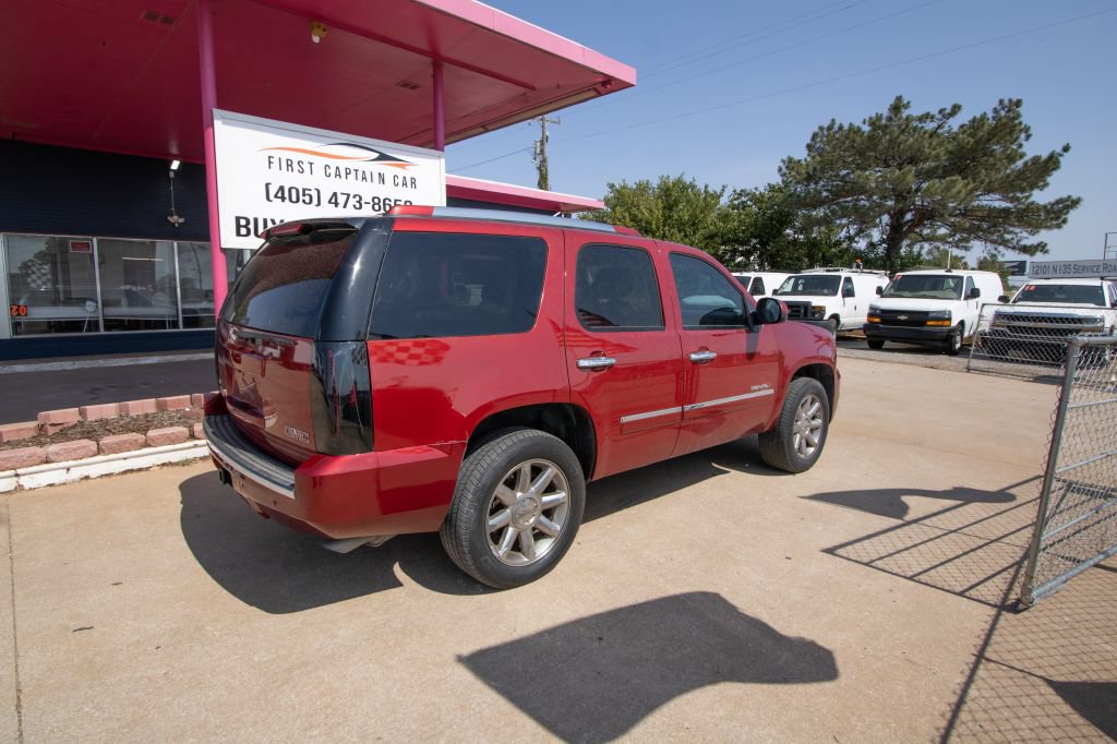 Used 2012 GMC Yukon Denali AWD/4WD image 11