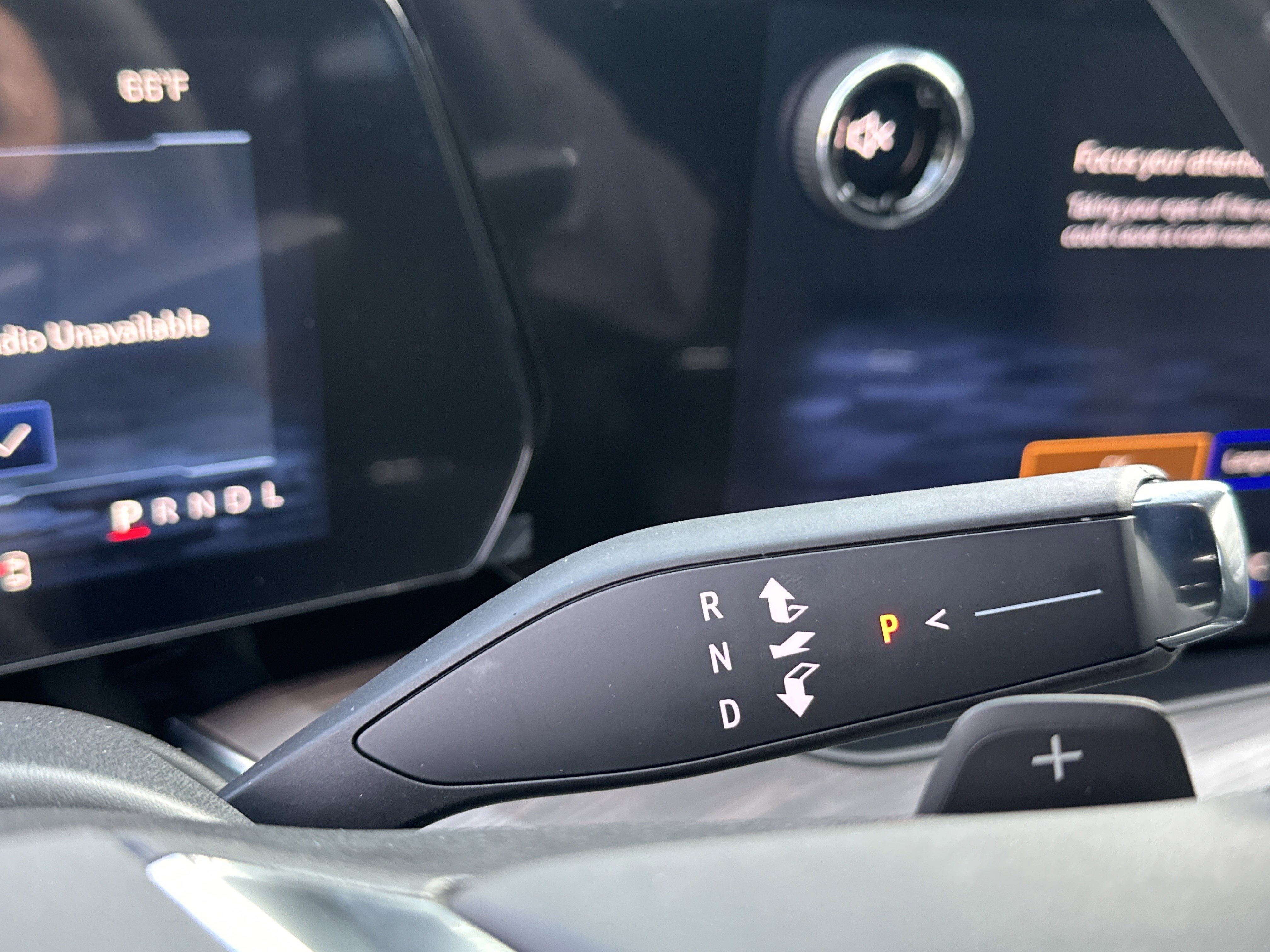 New 2025 Chevrolet Suburban LS RWD image 25