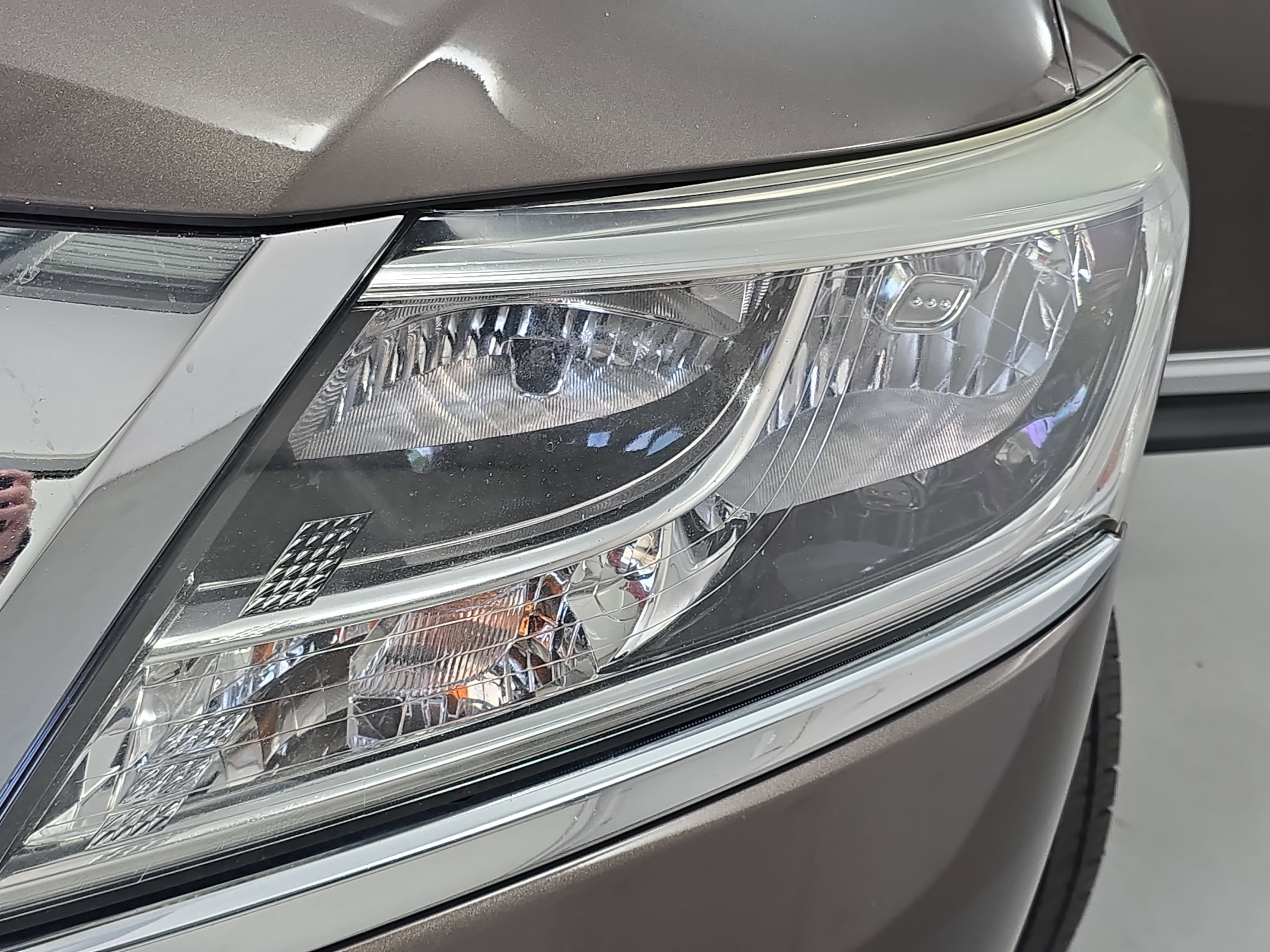 Used 2015 Nissan Pathfinder Platinum image 33