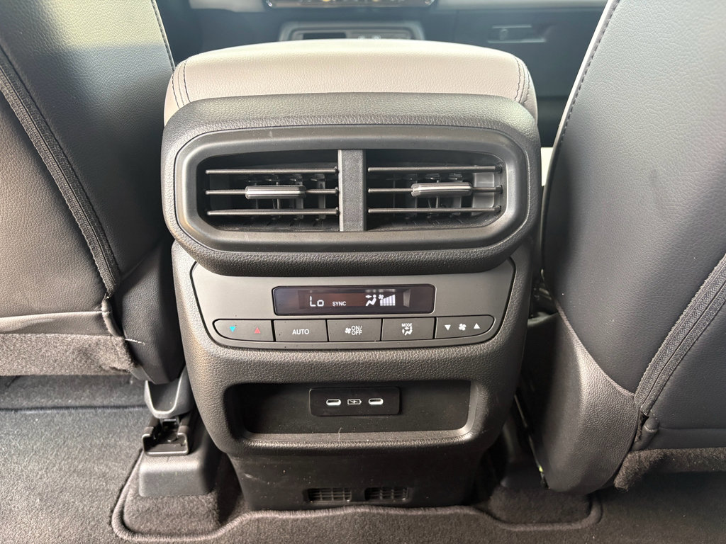 Certified 2025 Honda Pilot EX-L image 27