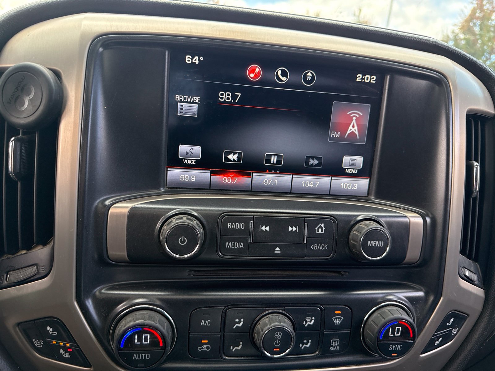 Used 2015 GMC Sierra 1500 Denali AWD/4WD image 10