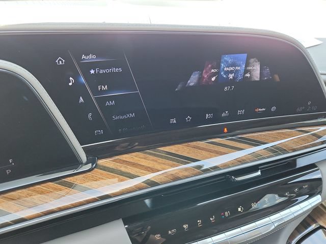 Used 2022 Cadillac Escalade Sport Platinum AWD/4WD image 15