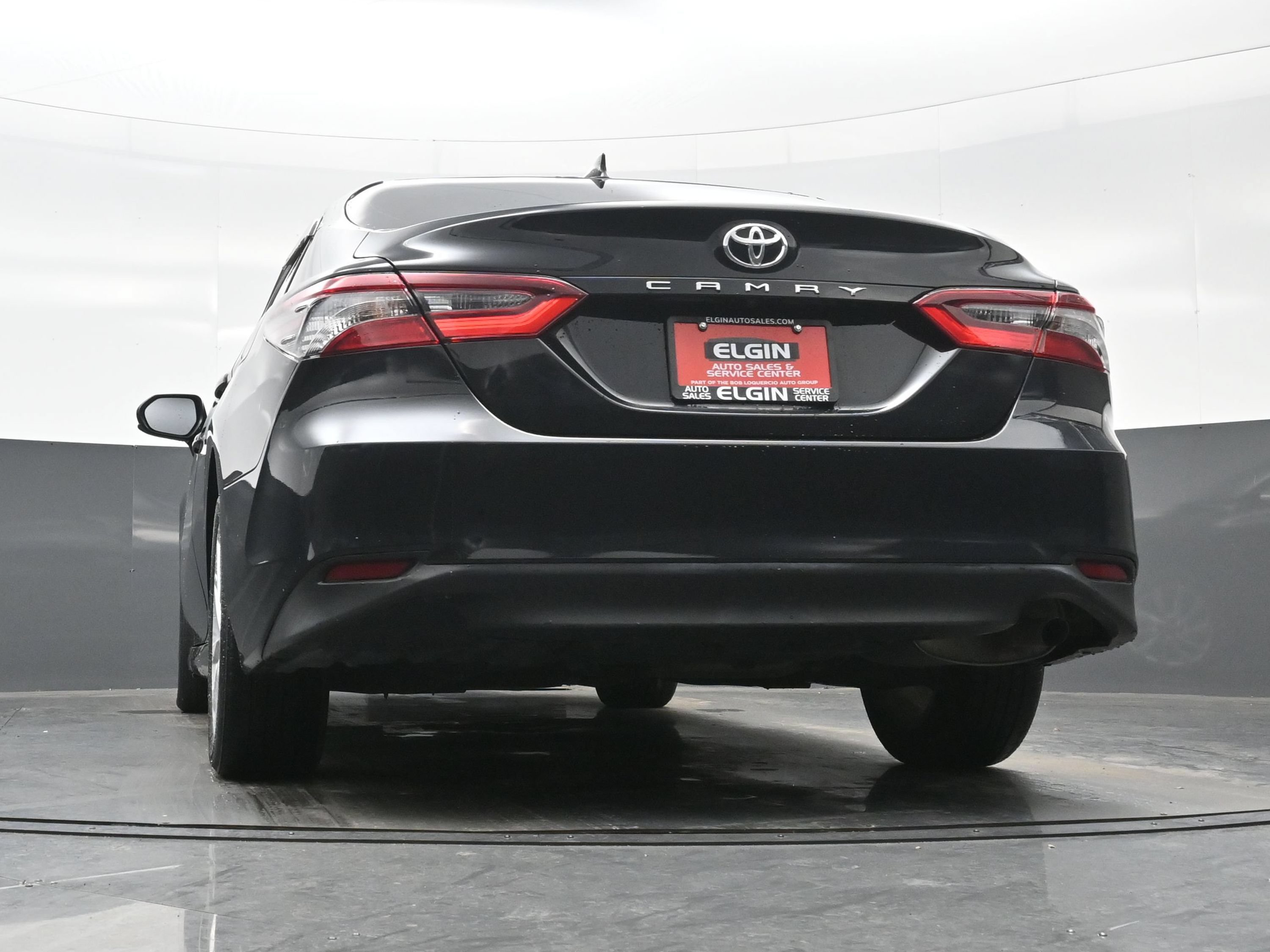 Used 2021 Toyota Camry LE FWD image 27