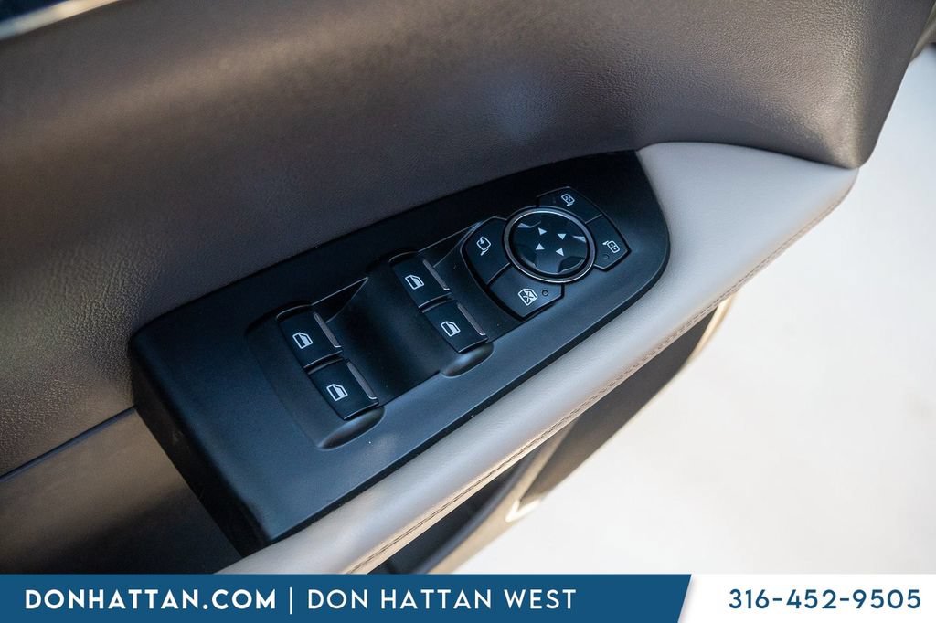 Used 2023 Lincoln Nautilus Reserve w/ Equipment Group 201A AWD/4WD image 8