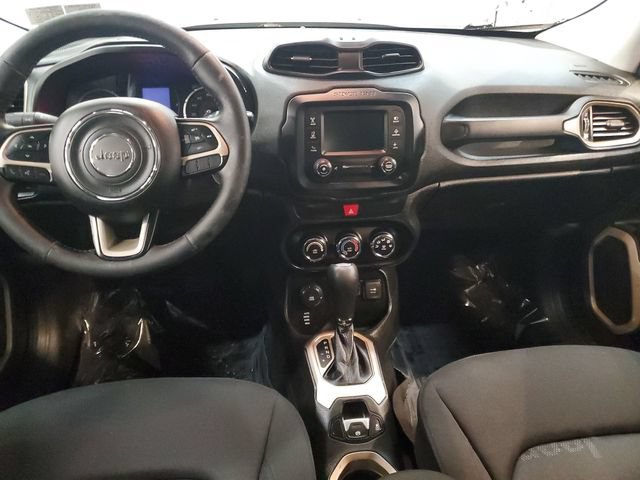 Used 2016 Jeep Renegade Latitude AWD/4WD image 14
